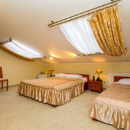 Готель Odesskij Dvorik Hotel And Restaurant