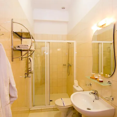 Готель Odesskij Dvorik Hotel And Restaurant Одеса
