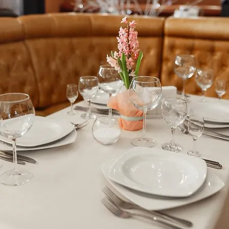 Готель Odesskij Dvorik Hotel And Restaurant Одеса