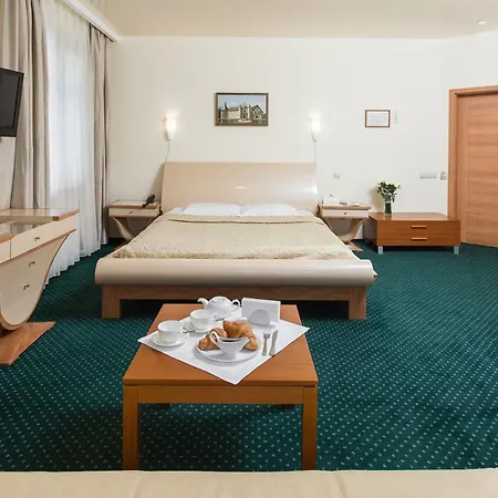 Odesskij Dvorik 4* Odessza