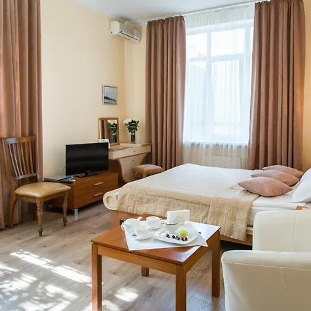 Odesskij Dvorik Hotel And Restaurant 4* Одеса