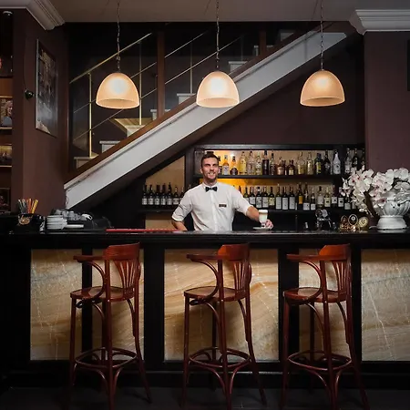 Готель Odesskij Dvorik Hotel And Restaurant Одеса