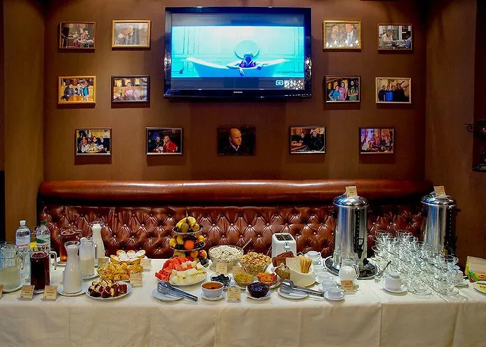 Odesskij Dvorik Hotel 4*