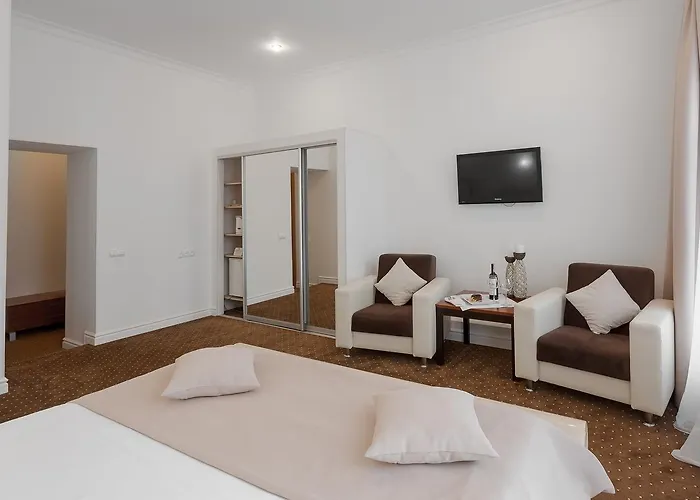 Hotel Odesskij Dvorik 4*