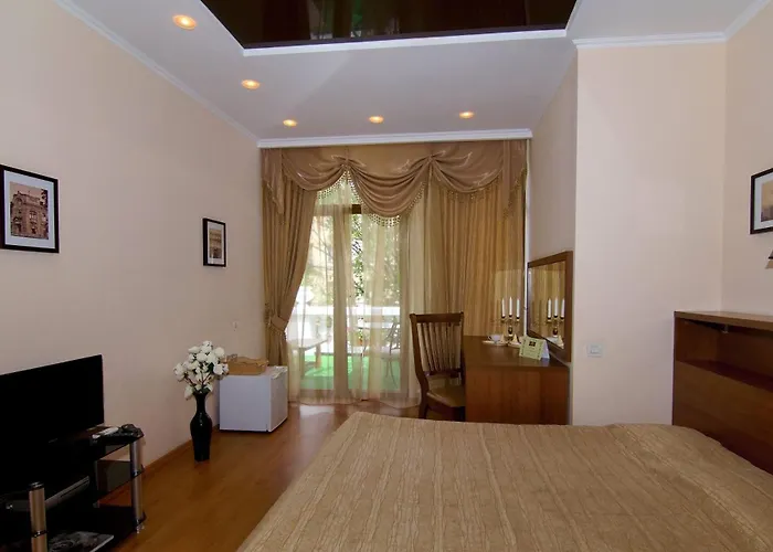 Odesskij Dvorik Hotel