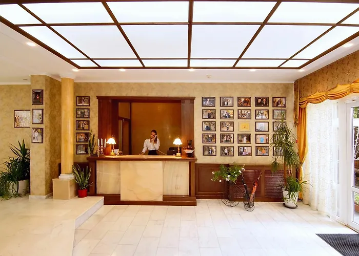 Odesskij Dvorik Hotel Odessa