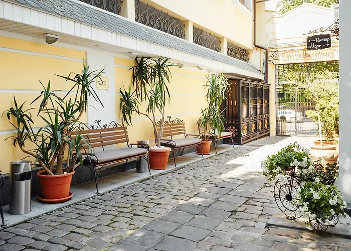 Hotel Odesskij Dvorik 4*