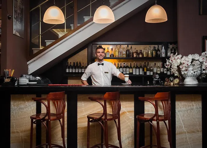 Odesskij Dvorik Hotel 4*