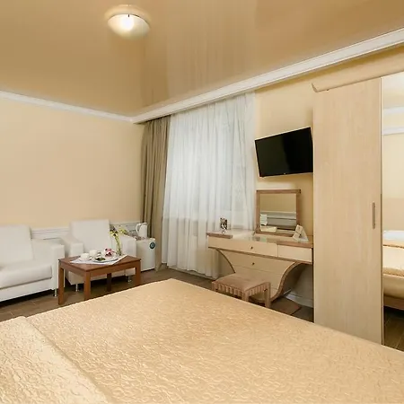Odesskij Dvorik Hotel Odessa