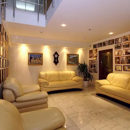 מלון Odesskij Dvorik אודסה