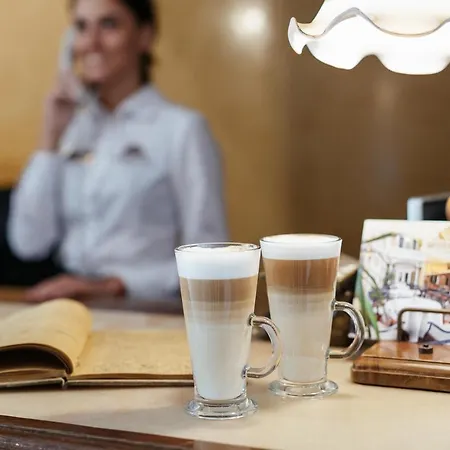 Odesskij Dvorik מלון 4*