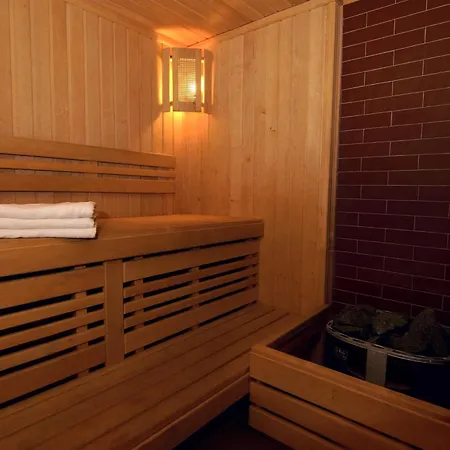 Odesskij Dvorik 4* אודסה